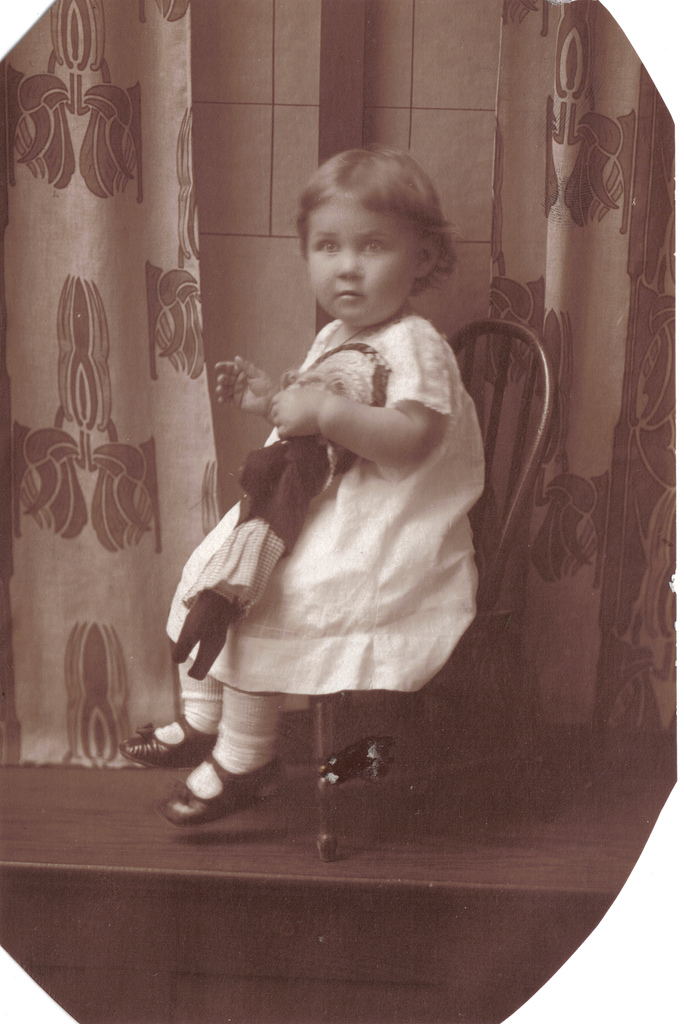 Wilma Van Keuren - 17 months - 1914